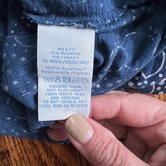 Boden Navy and White Popover Cotton Blouse
Size: 14 - Picture 3 of 6